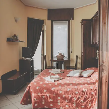 Hotel Residence Giardini Aparthotel Piode