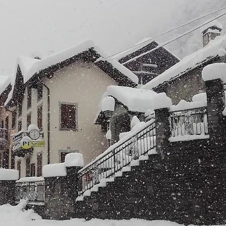 Aparthotel Hotel Residence Giardini Piode