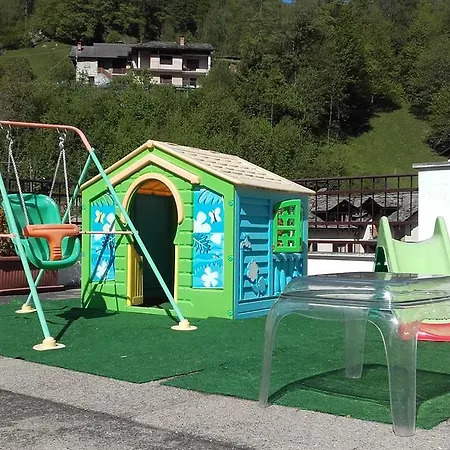 Hotel Residence Giardini Piode