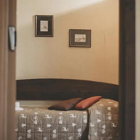 Hotel Residence Giardini Piode